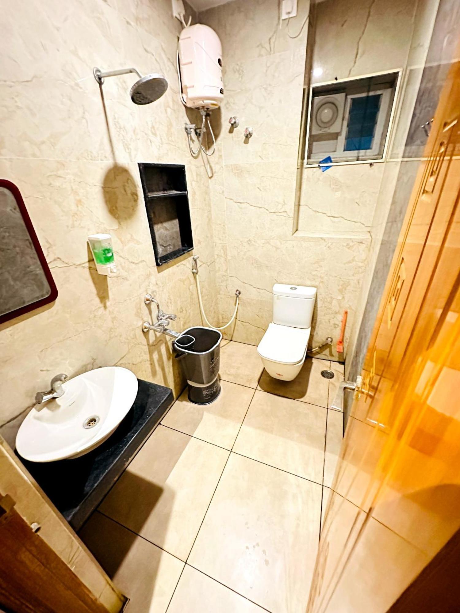 Ssk Malligai Residency Ramanathapuram Bilik gambar